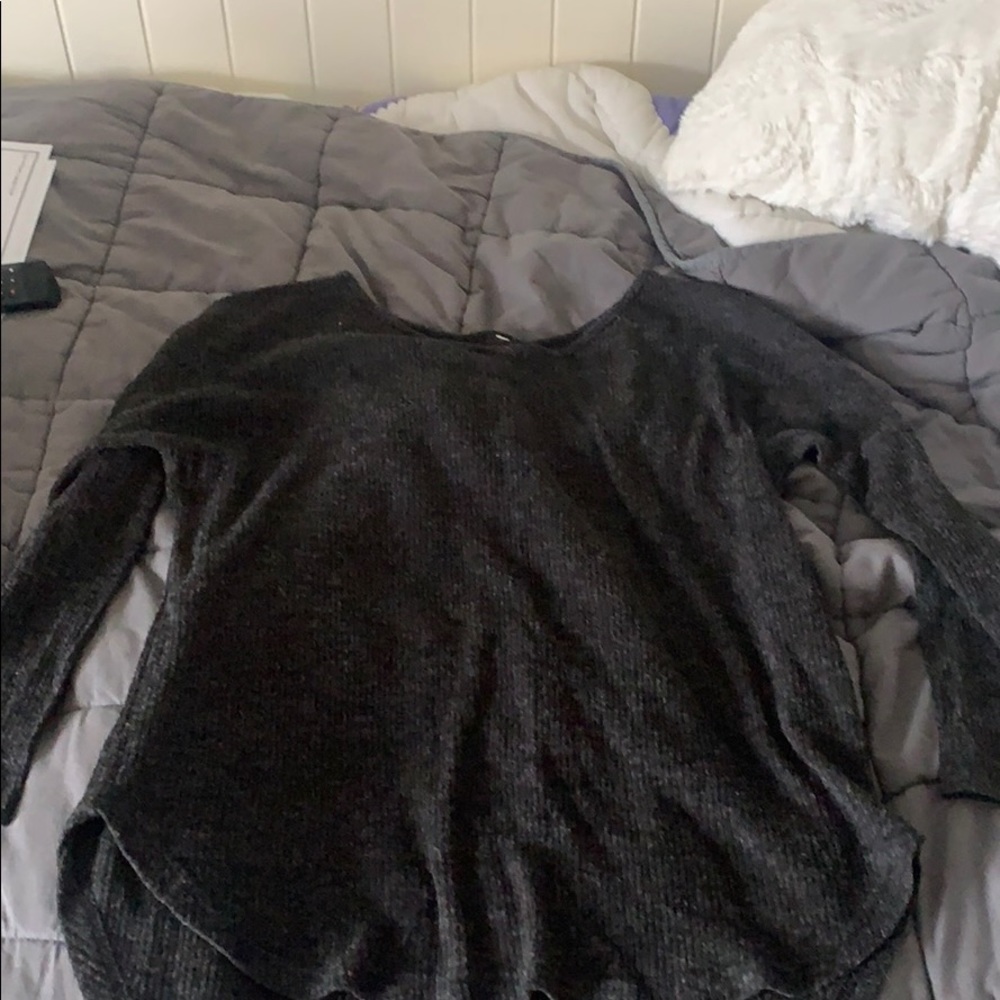 Dark grey pullover ribbed sweater